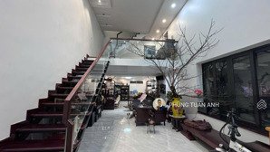 nhà đẹp 3.5 tầng kiến trúc tân cổ giao duyên, gần hồ ông báo trần nguyên hãn