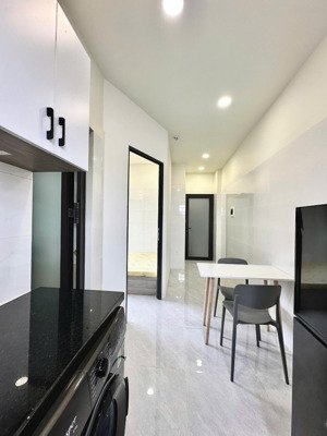 căn hộ 1pn 35m2 nội thất mới 100% máy giặt riêng đầy đủ tiện nghi ngay nơ trang long bình thạnh