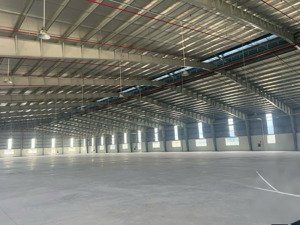 cho thuê xưởng 6800m2 kcn đồng nai, giá ~790 triệu (4,5usd/m2)