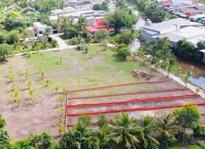 221m2 đất đô thị. Đường bê tông view kênh thoáng mát. 820tr