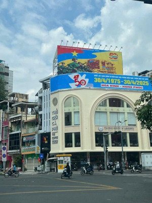 chủ thiện chí giảm giá bán căn nhà 5 tầng kế góc mặt tiền trần hưng đạo và nguyễn văn cừ, quận 1