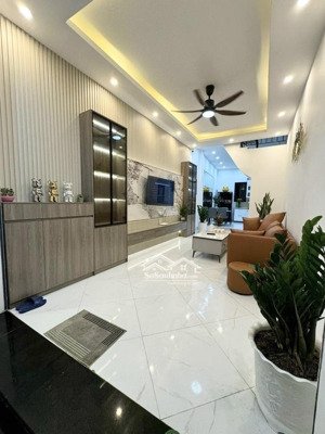 bán nhà phố an dương-tây hồ.38m2 x 4 tầng.vị trí đắc địa vài phút ra đến hồ tây.