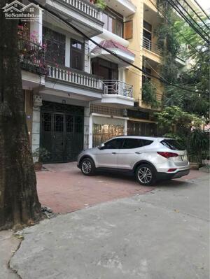 Cho thuê nhà riêng ngõ 120 Trần Cung - Cầu Giấy - ô tô đỗ cửa 51m x 4T - giá 14.5 triệu