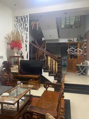 bán nhà 3 tầng mặt tiền đường cao xuân huy ,dt 78 m2 gần đại học ngoại ngữ
