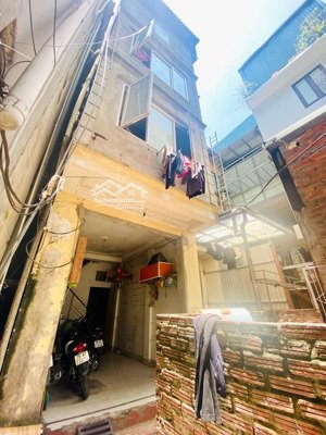 tôi chính chủ bán nhà cũ số 20 phúc tân dt 80m2 mặt tiền 6m giá 12,8 tỷ lh 