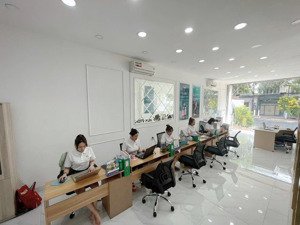 cho thuê mặt bằng trung tâm phường phú cường, thủ dầu một
- diện tích : 5x17 thông suốt