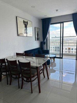 bán ch bcons garden 1,780 tỷ/2pn 2wc 60m2 có ban công,tầng trung,sổ sẵn.lh : 