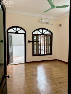 Bán nhà Nguyễn Khánh Toàn, Cầu Giấy, 67m2, 4 tầng, Mt 4.3m, chỉ 14 tỷ