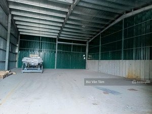 cho thuê kho ngọc hồi thanh trì dt:300m2 xe công đỗ cửa