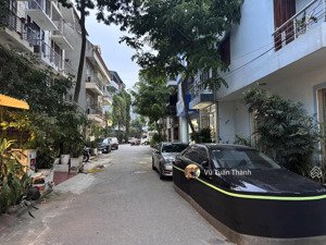có 102-bán gấp liền kề 4tầng tuyệt đẹp phố quang trung hà đông-phân lô vỉa hè-oto tránh-76m2-16.6tỷ