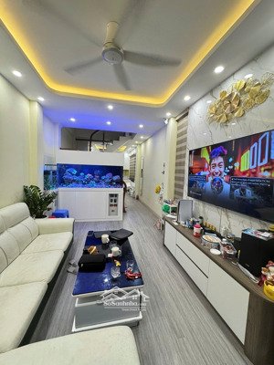bán nr quang trung, hà đông, 3 bước ra phố quang trung, 6,95 tỷ, 54m2, 4pn, 4wc, giá ưu đãi