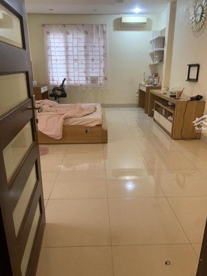 -nhà view hồ 6 tầng thang máy mặt tiền 7m diện tích 86,1m², sử dụng 120m²