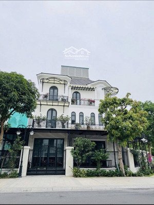 bán biệt thự an vượng dt300m2, 3 tầng, lô góc, view hồ thoáng vĩnh viễn, k.doanh đa ngành,giá 9x tỷ