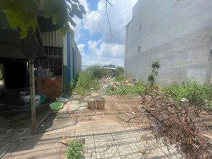 cần ra nhanh lô đất ngay ubnd xã hiệp phước, nhà bè, 875 triệu, 100m2, shr, xây dựng đủ