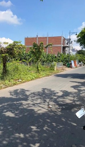 đất ngộp ngân hàng 129m2, mt đường nhựa 10m, ngay vĩnh phú 41, đường 10m thông tứ tung