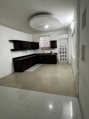 cho thuê nhà nguyên căn gần bv ito võ thị sáu