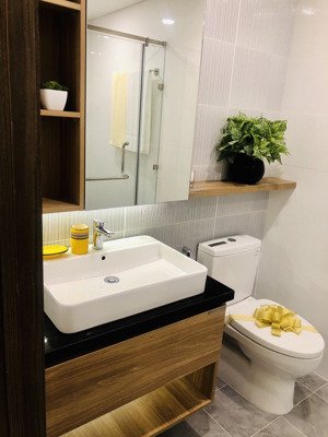 cho thuê chung cư saigon asia ( q 6) : dt 65m2.2pn giá 11 tr/th full nội thất lh hưng
