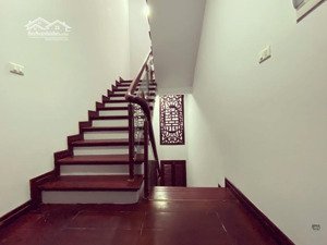 nhà hoàng hoa thám - lô góc - mặt tiền rộng ngõ thông nội thất xịn 30m ra ô tô dt 90m2 chỉ 18.5 tỷ