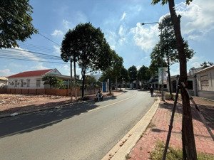 cần bán đất mặt tiền đường phạm thị tân phường phú lợi cũ (tp, hcm)