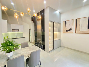 bán nhà phố quan nhân - thanh xuân thang máy 30m 5 tầng giá 7.9 tỷ