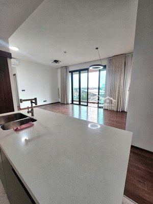 bán gấp căn 3pn, 145m2, hàng ngợp, 17 tỷ