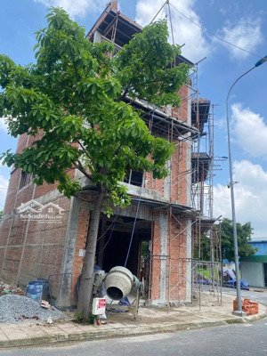 chính chủ cần bán đất đ phan tôn, p. 4,tp. tân an, 120m2, shr, 1tỷ1