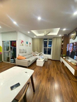 chung cư cao cấp ngoại giao đoàn - nằm trong tổ hợp cccc ciputra - 120m2 full nội thất tầng 34