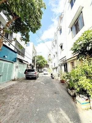 chỉ 7,xtỷ - 3 tầng mới đẹp gò dầu, tân phú - ngang 4,6m - hẻm xe hơi 8m quay đầu - khu dân trí cao