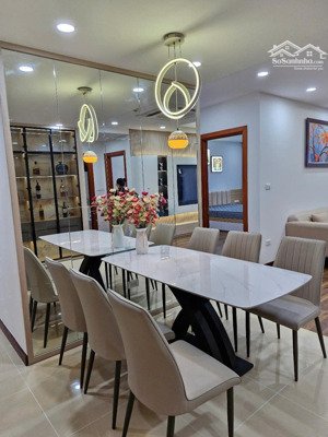 bán cc goldmark city. giá cắt lỗ chỉ 5,86 tỷ, cho 83m2, 2pn, 2wc. lh e thủy 