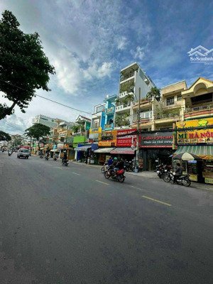 chính chủ gửi bán mặt tiền thống nhất , p11 quận gò vấp.dt: 12mx31m, 3 tầng - giá chỉ 39 tỷ