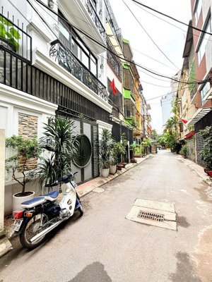 bán đất tặng nhà q. thanh xuân, gần ngã tư sở dt 115m2 rộng 10m, ngõ thông ô tô tránh, hơn 28 tỷ x