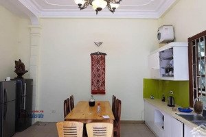 cho thuê nhà nguyên căn 5 ngủ 43m2x 4 tầng- 19tr/th tại trung tâm nguyễn chí thanh, hà nội