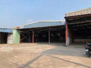 cho thuê xưởng 2600m2 phước tân, biên hòa, đồng nai, giá 80tr/tháng, lh 