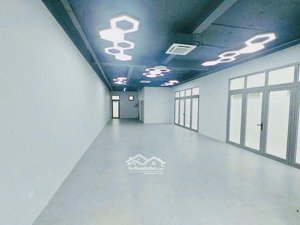 cho thuê biệt thự song lập vinhomes riverside không cổng an ninh phù hợp làm văn phòng