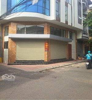 cho thuê tầng 1 + tầng 2 nhà ngõ 9 phố trần quốc hoàn, cầu giấy, hà nội