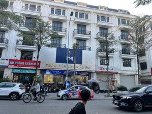 cực hiếm, mình có căn liền kề xuân la cần bán, 102m2, 6 tầng. sổ đỏ, lh 