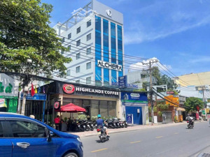 góc 2 mt - nguyễn hữu cầu, p. tân định, quận 1 - dt 7 x 18m - 5 tầng - hđt 180tr/th - giá 60 tỷ