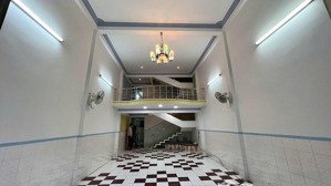 cho thuê nhà mặt tiền rộng đường đường chinh - trung tâm tp quy nhơn - uư tiên ngành nghề sạch sẽ