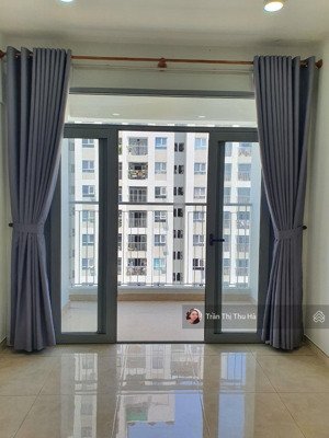 luxgarden quận 7- 77m 2pn2wc tầng cao- full nội thất. giá 3ty500
