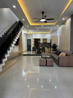 bán nhà đẹp cạnh phố an thượng - mỹ khê - đà nẵng