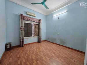 nhà phố kim giang ngay gần ngã tư sở, 30m2, 5 tầng, giá nhỉnh 8 tỷ