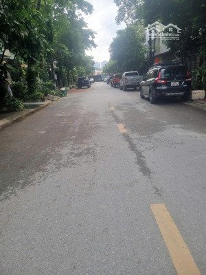 bán nhanh lô đất hơn 76m2 tại tây mỗ. ngõ thông tứ tung, 3 ô tô tránh nhau