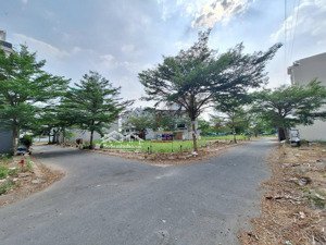 đất kdc rạch tôm lê văn lương, dt 106m giá 3.650 tỷ