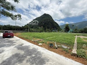 mở bán 11 lô đất full thổ cư giá loanh quang chỉ 400tr, cách trung tâm xã 2km