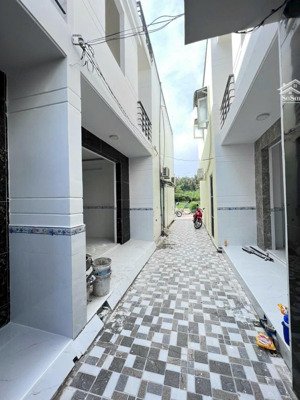 nhà mới 1 lầu 4x9m shr - khu dân cư gần chợ trường học long hậu nhà bè