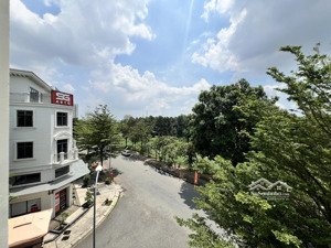 chủ cho thuê shophosue lakeview city 5x20m 1 trệt 4 lầu full nội thất chuyển vào ở ngay giá 35triệu