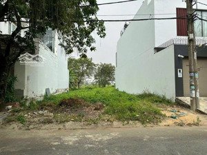 bán lô đất dt 75m2, giá 1,65 tỷ, cách kcn việt hương 1 chỉ 400m, sổ sẵn sang tên, full thổ cư