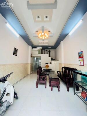 CHO THUÊ NHÀ LẦU NỘI THẤT KDC HƯNG PHÚ CTY8