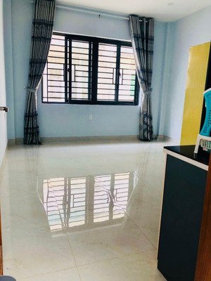 phòng mới xây thoáng mát,riêng biệt tự do,có tiện nghi cơ bản,281/6/43 bình lợi, bình thạnh