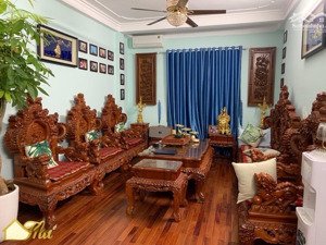 cầu giấy - 47mx7 tầng - thang máy - ô tô đậu cửa - nội thất tiền tỷ - 12 tỷ